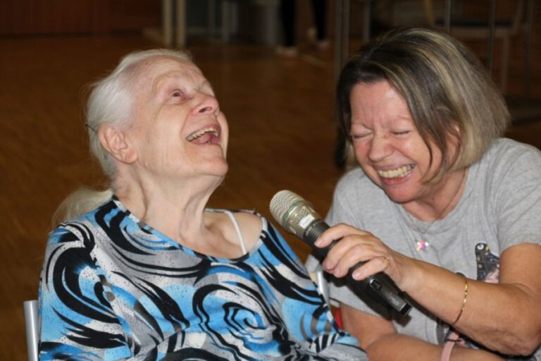 Karaoke-Abend und gute Laune